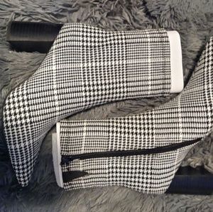 Jeffrey Campbell Coma Stretch Booties